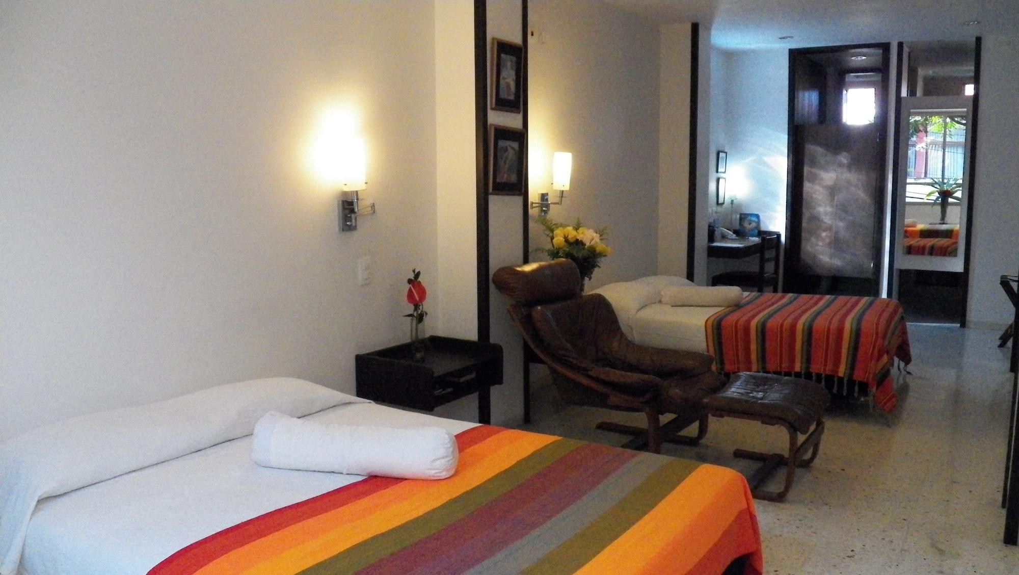 Hotel Casa Santa Monica Norte Cali Luaran gambar